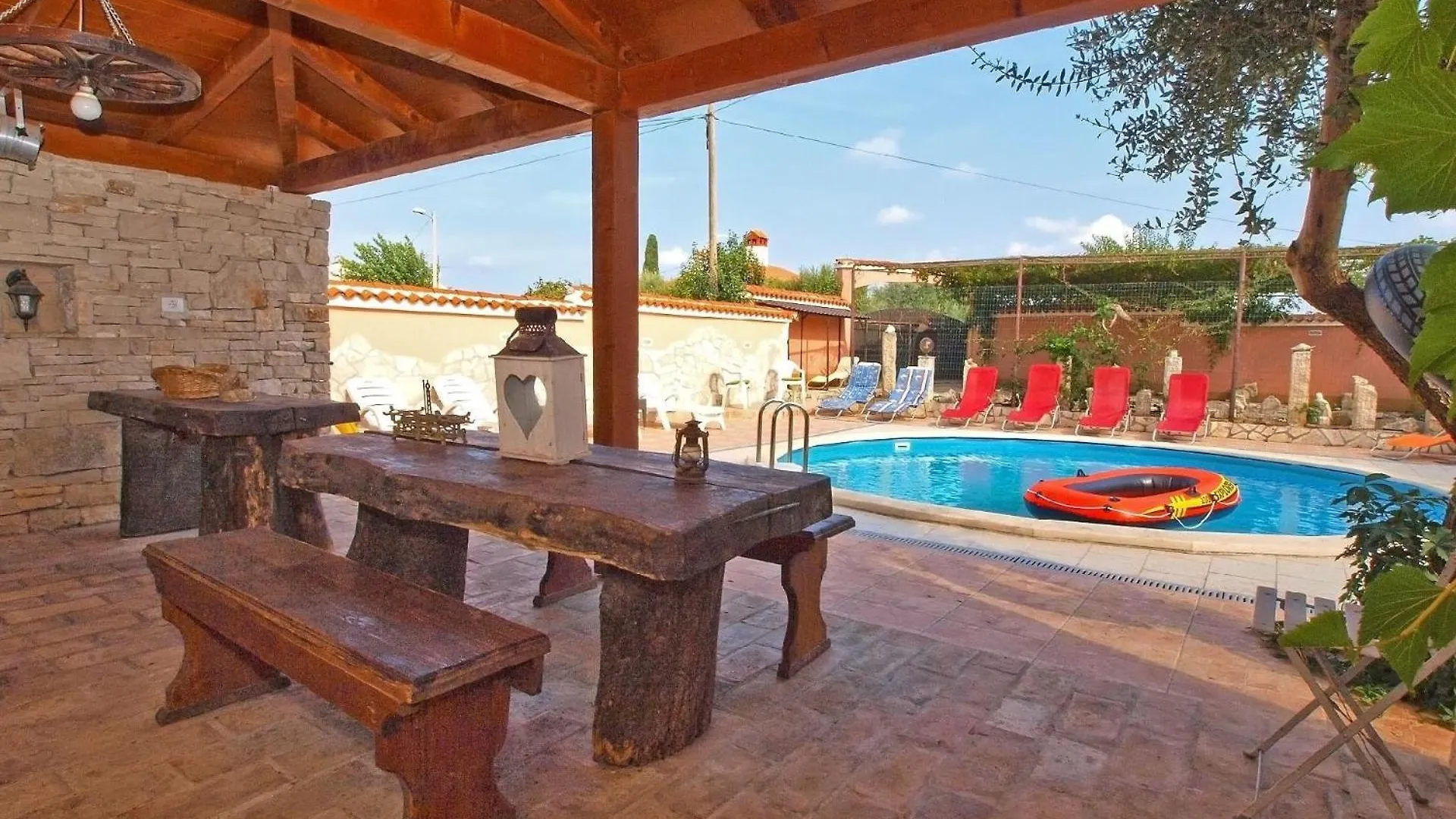 Ferienhaus Mit Privatpool Fuer 16 Personen Ca 245 Qm In Pula-Fondole, Istrien Istrische Riviera Stinjan Holiday home